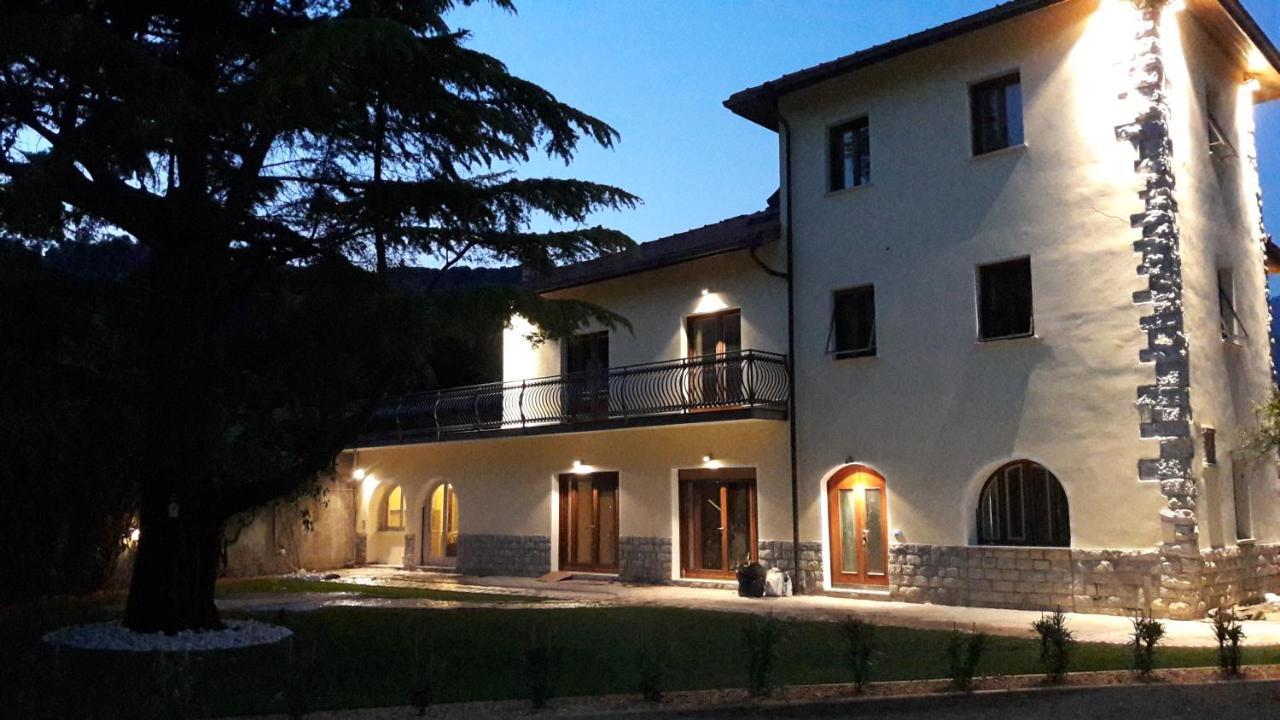 Villa Torbole Torbole Sul Garda ภายนอก รูปภาพ